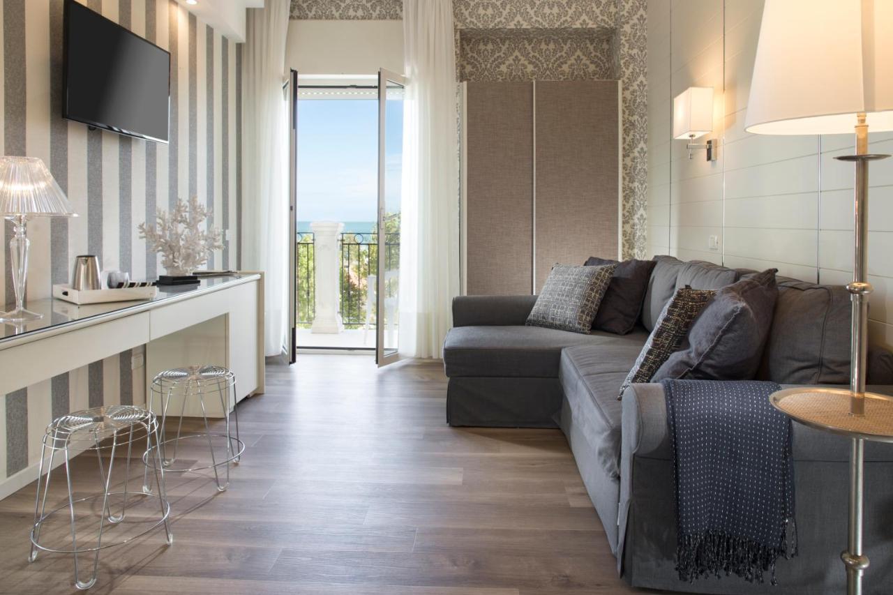 Hotel Atlantic Riviera Mare Misano Adriatico Extérieur photo