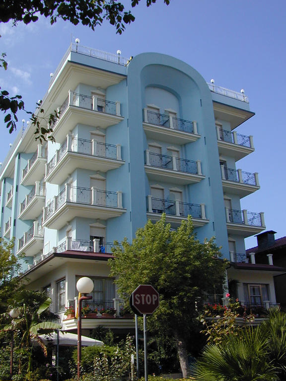 Hotel Atlantic Riviera Mare Misano Adriatico Extérieur photo
